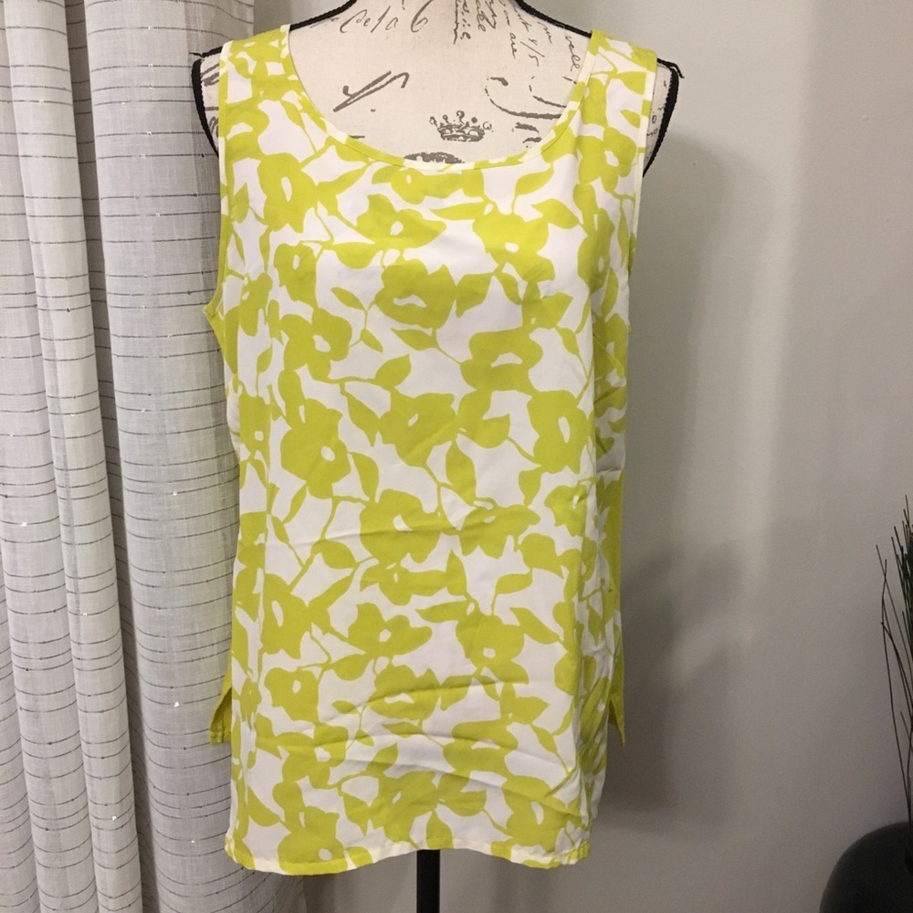 Ann Taylor Top Size Large